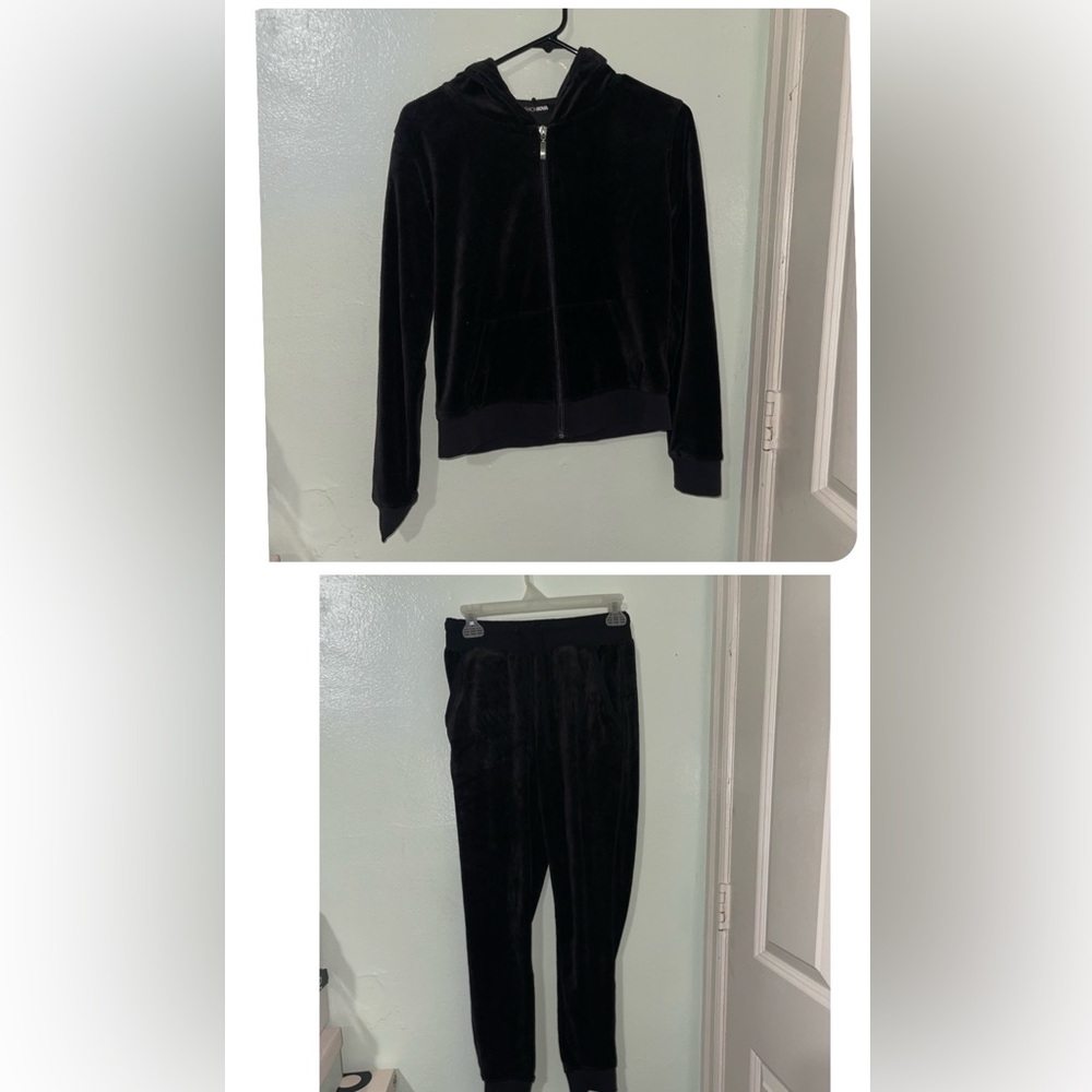 black velvet track suit from fashion nova brand new size xs